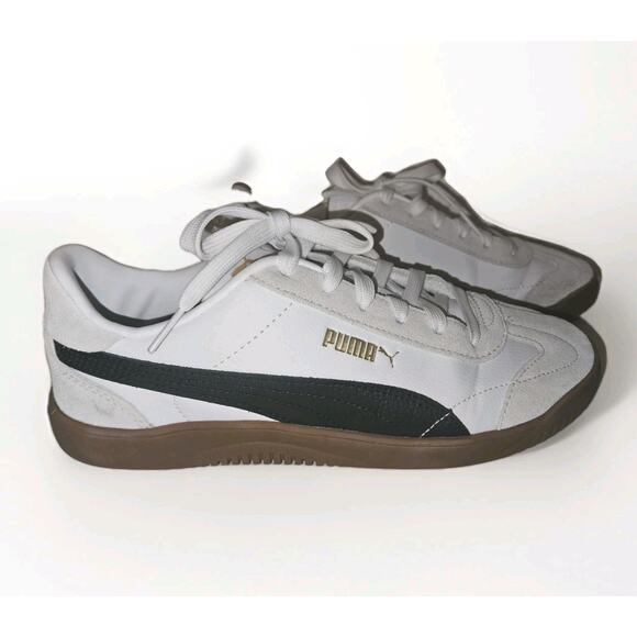 New Women's PUMA Club 5v5 Suede JR Sneaker White Black Gum Bottoms US Size 8 - Picture 3 of 10